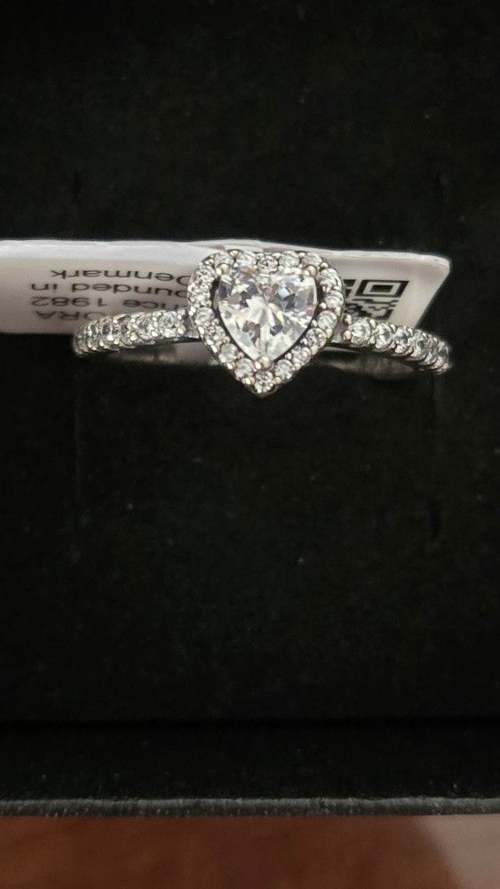 Size 7.5 New PANDORA Sterling Silver Ring