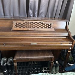 Sherman Clay Upright Piano. Great Condition Works Greats. Needs A Tune. OBO