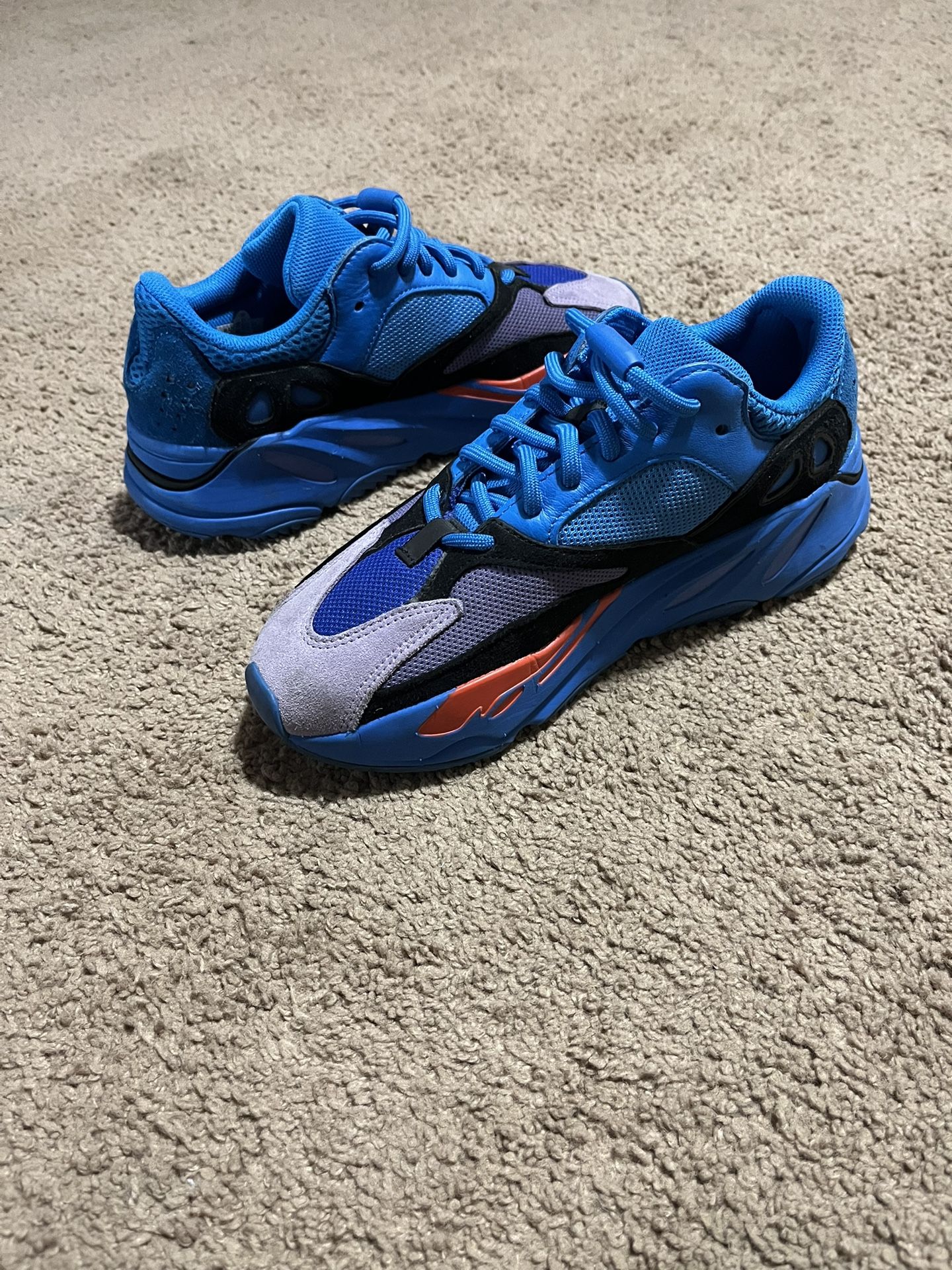 Yeezy Boost 700