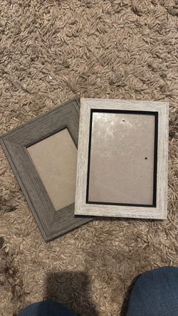 2 picture frames
