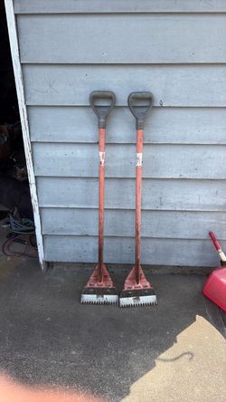 Shingle scrapers