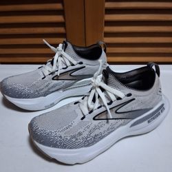 Brooks Glycerin Stealthfit GTS 21 Women's Running Shoe * Size: 6.5 (Medium)