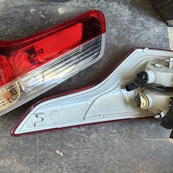 Toyota tail lights