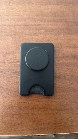 PopSocket MagSafe Wallet