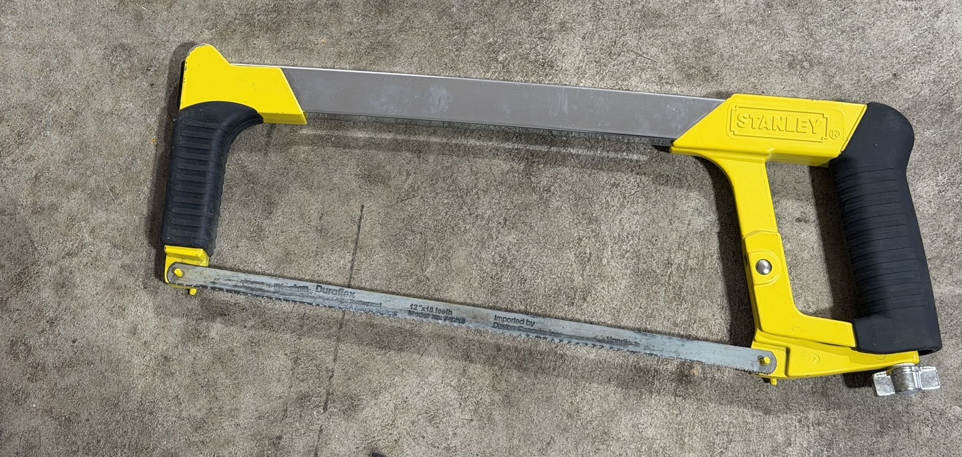 Stanley 12” X 18 Tooth Carbon Steel Flexible Tension Heavy Duty Hacksaw