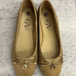 NWT Gloria Vanderbilt women flats shoes