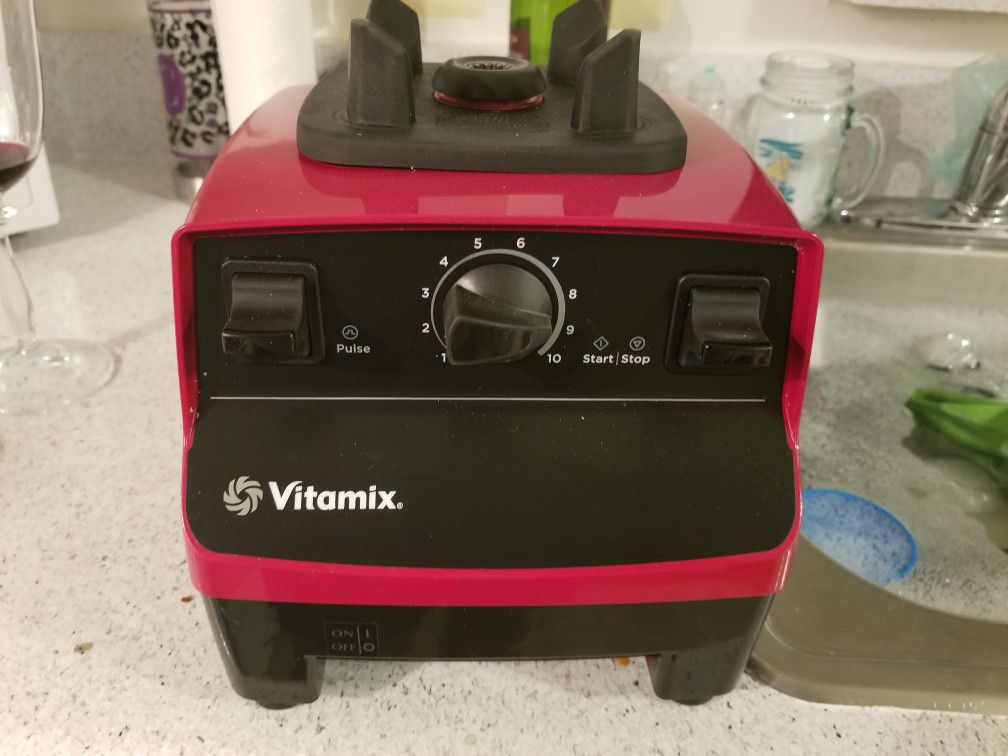 Vitamix 5300 Red Blender w/ Container