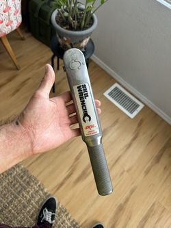 SKIL SKIL® CORDLESS POWER WRENCH