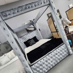✨️ King, Cal King, Queen Bed Frame ✨️ Furniture Sectionals, Bedrooms, Dining Avail
