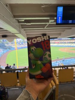 Dodgers Yoshi Bobblehead Super Mario Bros