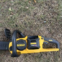 DeWalt Brushless Chainsaw 