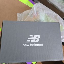 Brand New Men Size 11 New Balance 1000 Shoes