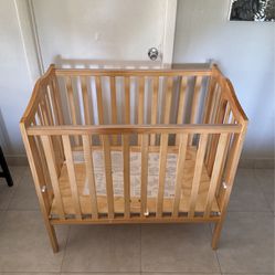 Wooden Mini Baby Crib
