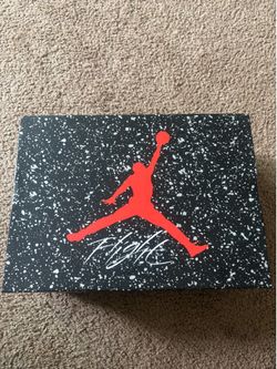Jordan Spizike Low