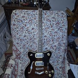 Gretsch Streamliner (Tabacco Burst)