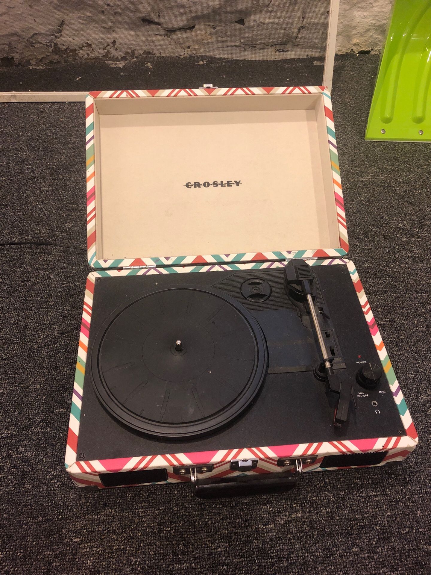 Crosley Cruiser Portable Turntable w/ Built in Speaker (Record player)