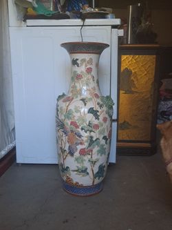 This is a large, Genuine Meiji-Era Antique (Pre-1912):Japanese Satsuma Dragon-Handle Ware porcelain floor vase, a highly popular type of Asian export 