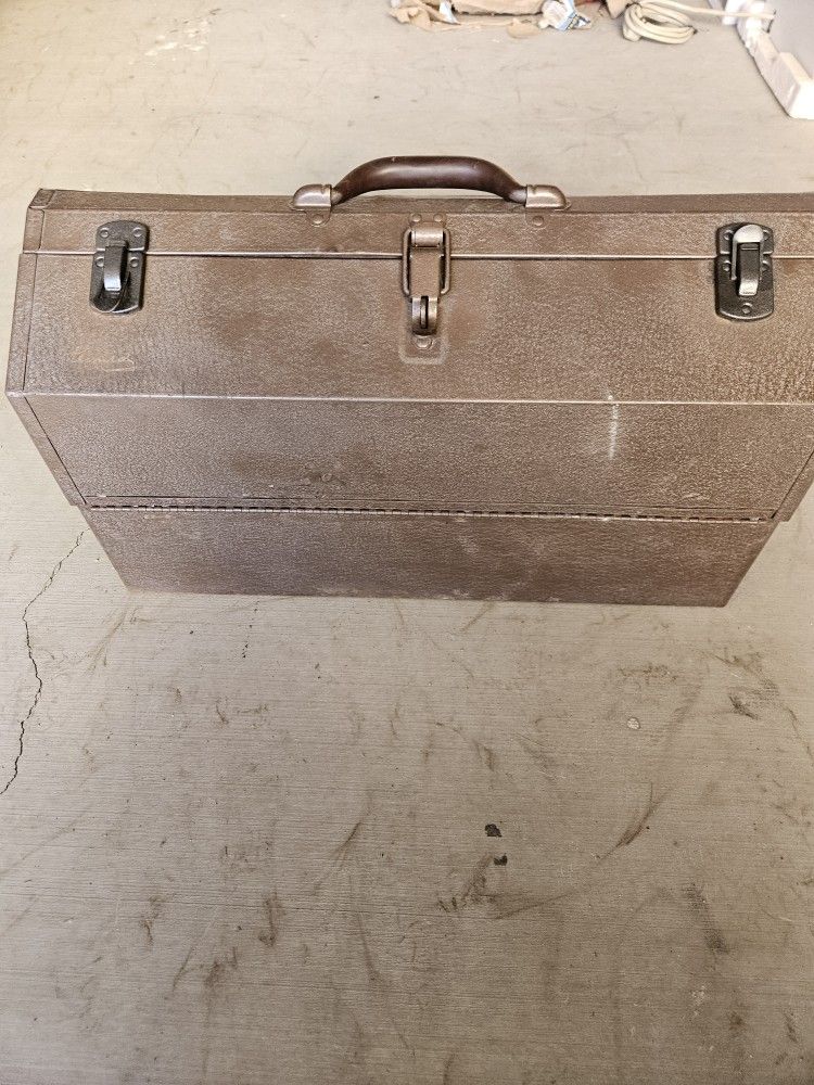 Kennedy Tool Box
