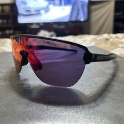 Brand New Mens Oakley Sunglasses *Never Worn*