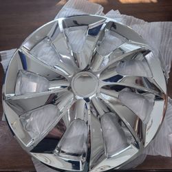Chrome hubcaps scratched 17” rim covers polveras tapas de rin tapa cauchos platos de carro cromados