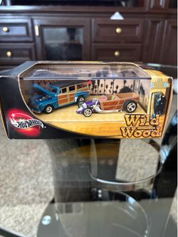 100% Hot Wheels Wild Wood 2-Car Set - 1948 Ford & '30s Roadster Sealed