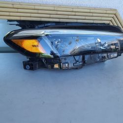 2022 - 2025 HONDA CIVIC RIGHT HEADLIGHT PASSENGER SIDE LED GENUINE USED OEM.  G4