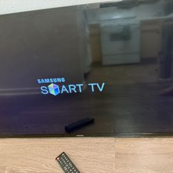 Samsung  Smart TV  40 Pulgadas 