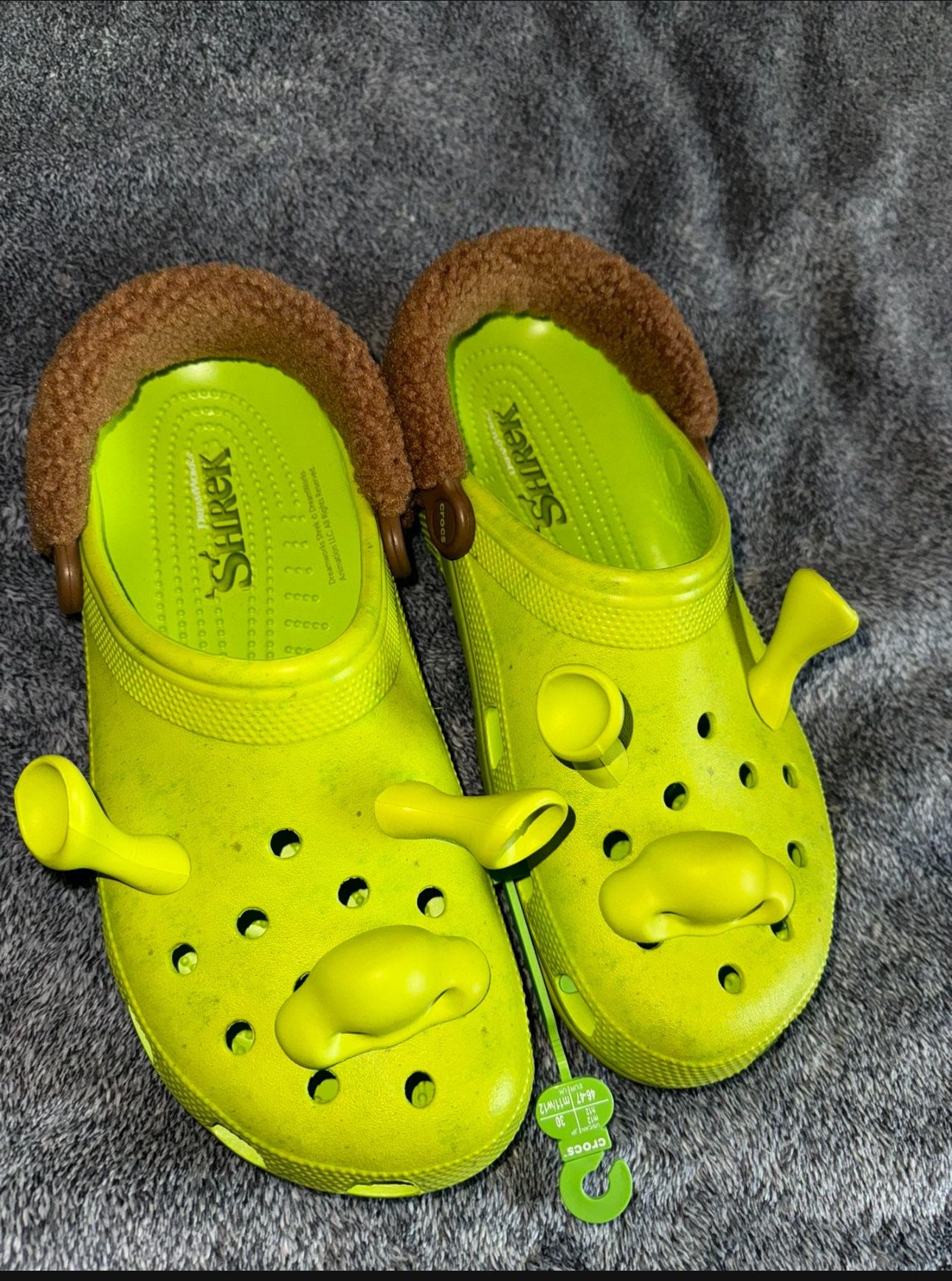 SHREK Crocs 12 M