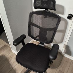 Staples Office Chair 