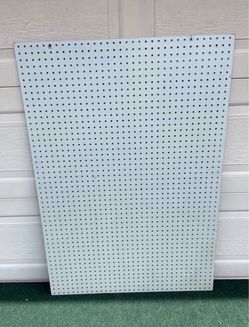 WHITE MULTIPURPOSE DISPLAY PEGBOARD COMMERCIAL GRADE (20 EACH ONE) (2 AVAILABLE)