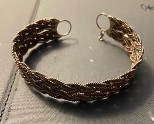 vintage style braided metal cuff,