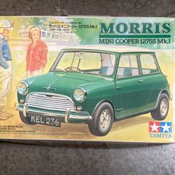 Tamiya Morris mini Cooper 1275S Mk.1 Model Kit
