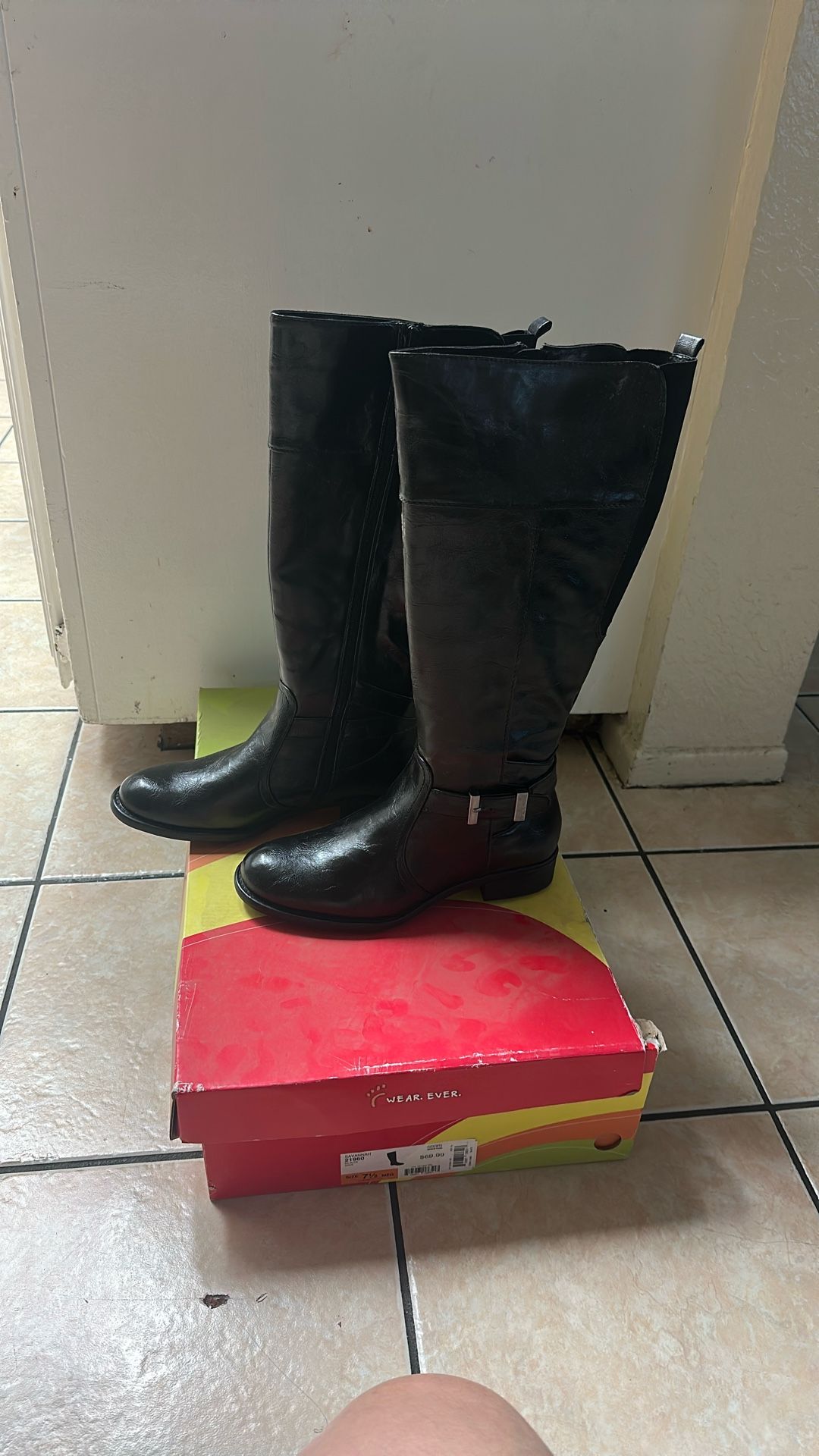 Boots 