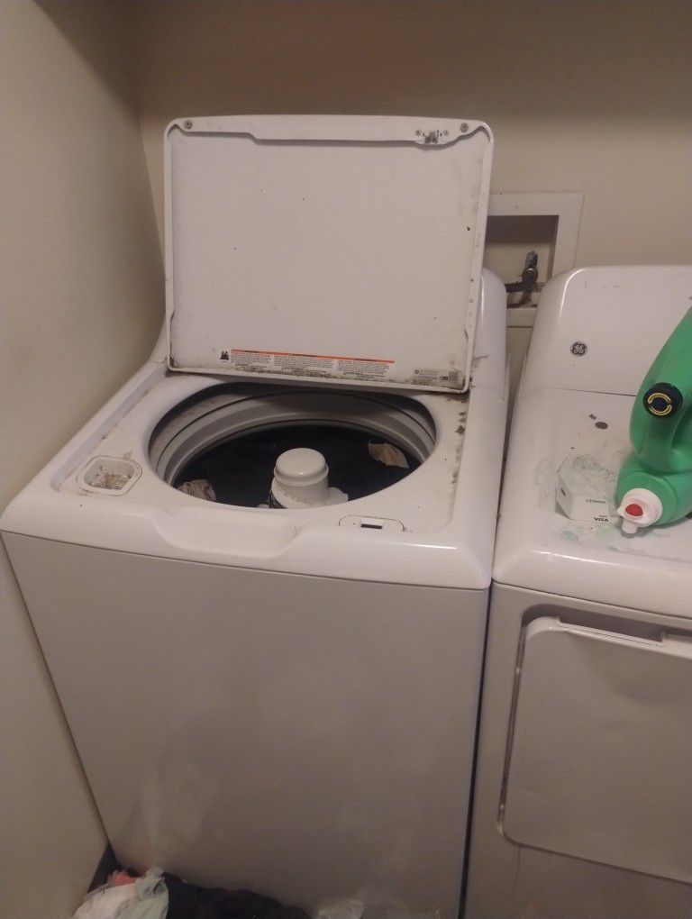 Washing Machine And Dryer Set