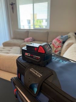 Milwaukee M12 & M18 battery