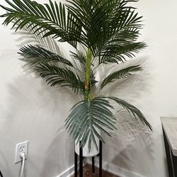 5ft Fake Golden Palm Plant With Ceramic Planter 