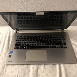 Toshiba Satellite Touch Screen 14’
