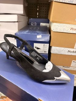 Black Suede Slingback Kitten Heel Pump