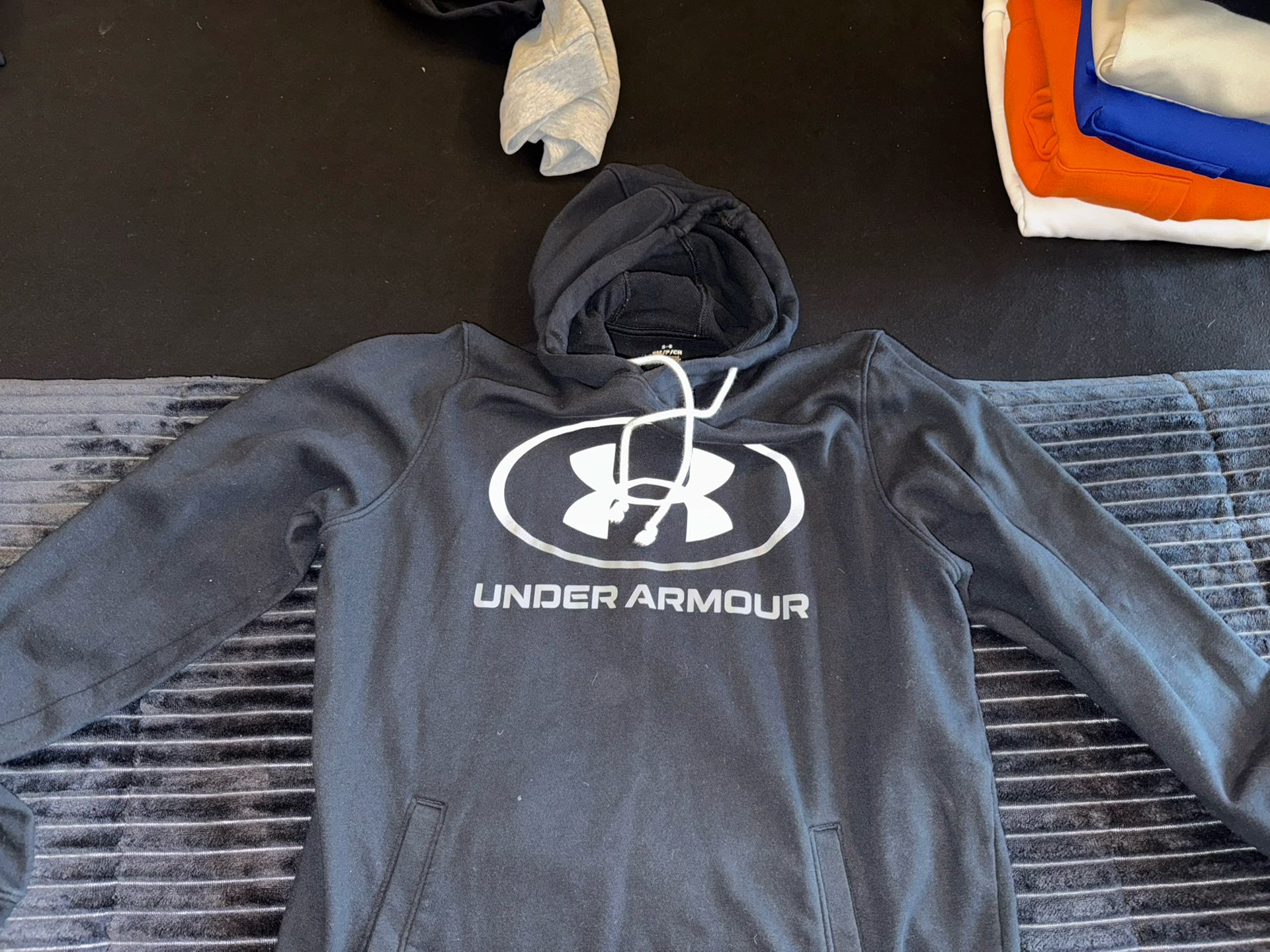 Under Armour Hoodie