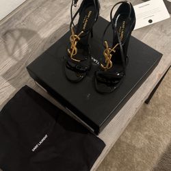 Just Like New YSL Heels
