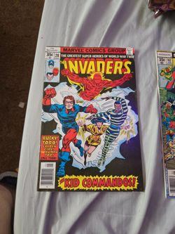 Vintage 1970s Marvel Comic Trio Lot - Invaders, Avengers, Rampaging Hulk