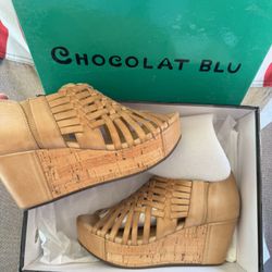 Chocolat Blu Size 7 