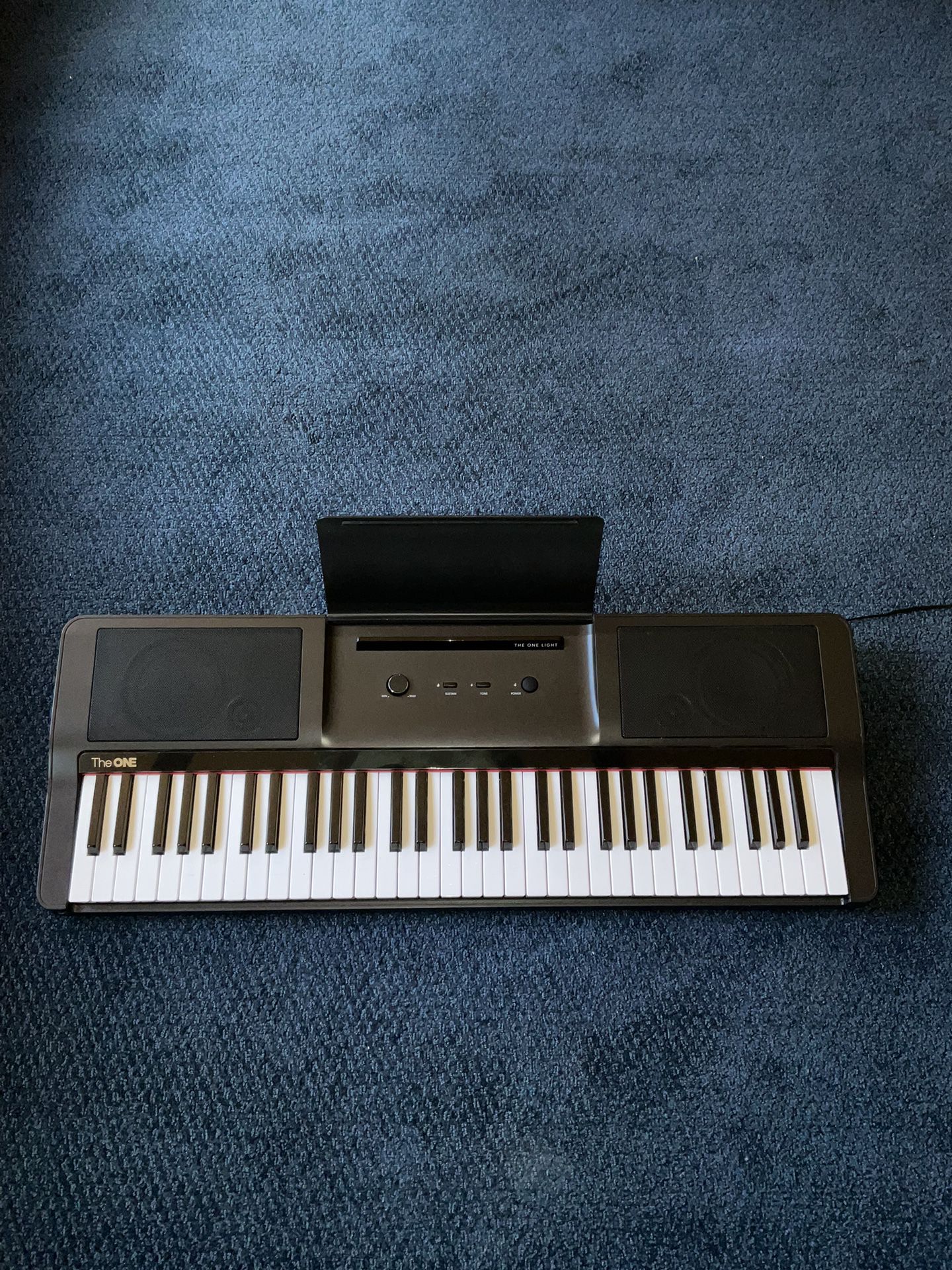 The One Smart Piano Keyboard 