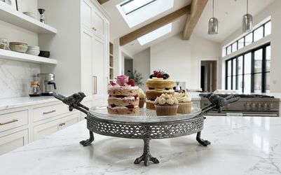 Cake Plate