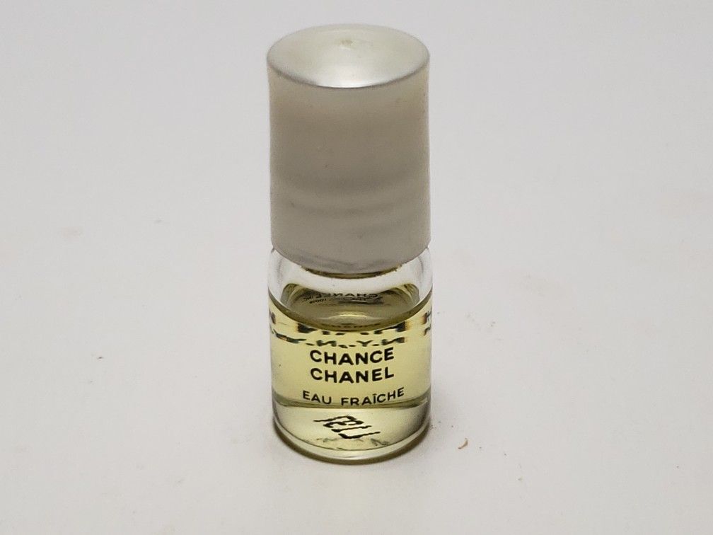 1 X CHACE EAU FRAICHE by Chanel 4 ml