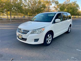 2011 Volkswagen Routan
