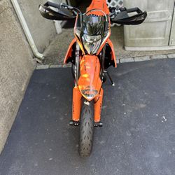 KTM XCW 300 With All Of The Upgrades / Street Legal Title