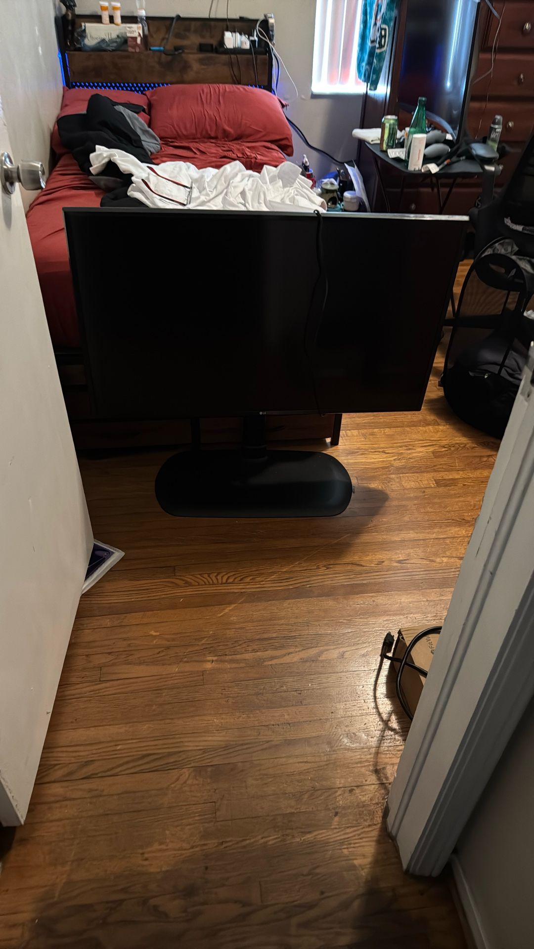 Lg 43 Inch Tv With Stand