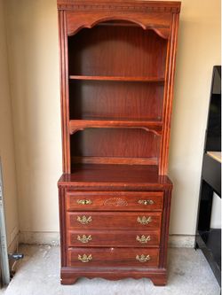 Chest w/ hutch