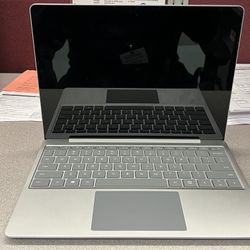 Microsoft Surface Laptop Go
